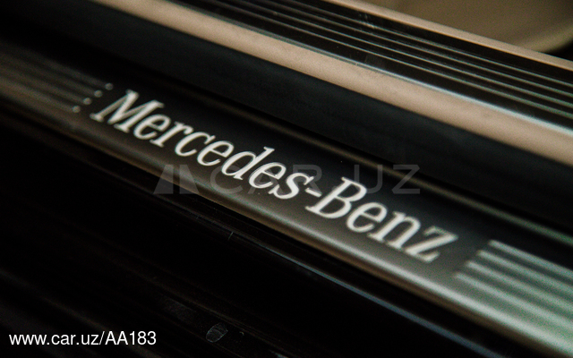 Mercedes-Benz W 222 black