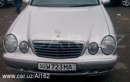 Mercedes-Benz Е210