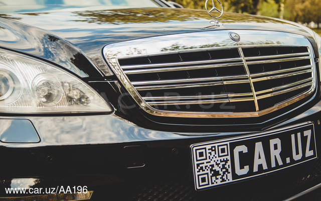 Mercedes-Benz W 221