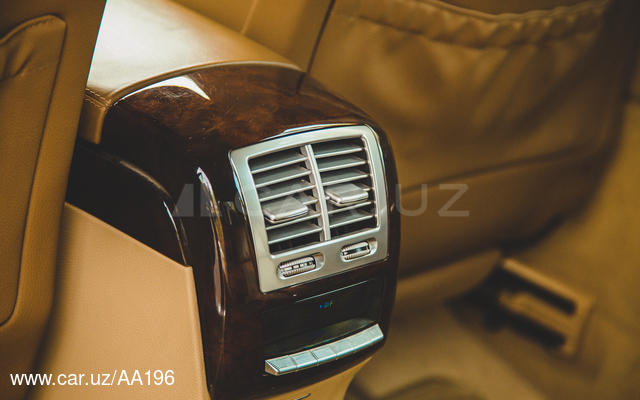 Mercedes-Benz W 221