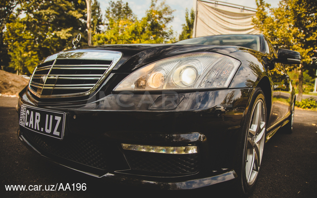Mercedes-Benz W 221
