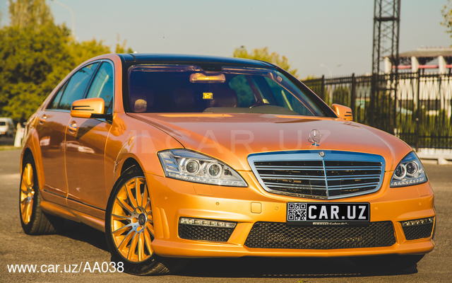 Mercedes-Benz W 221 gold