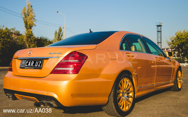 Mercedes-Benz W 221 gold