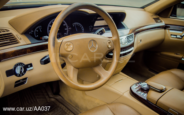Mercedes-Benz W 221