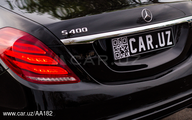 Mercedes-Benz W 222 black
