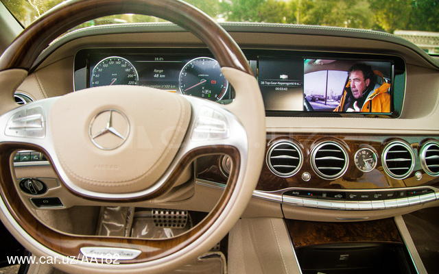 Mercedes-Benz W 222 black