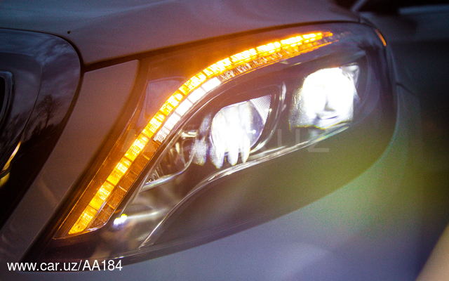 Mercedes-Benz W 222 white