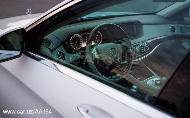 Mercedes-Benz W 222 white