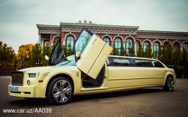 Chrysler C300 rolls royce