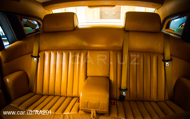 Rolls Royce Phantom
