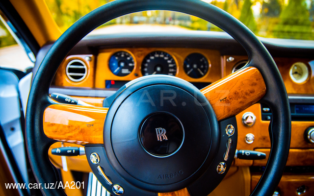 Rolls Royce Phantom