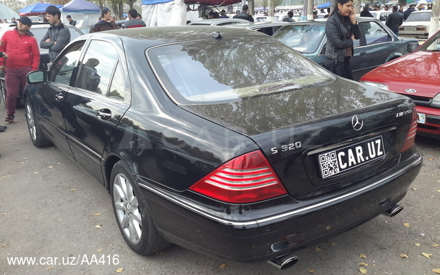 Mercedes-Benz W220