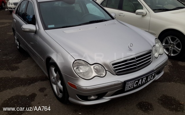 Mercedes-Benz C 230