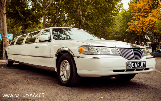 Lincoln Town car