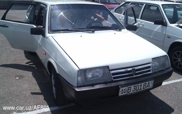 Lada 21099