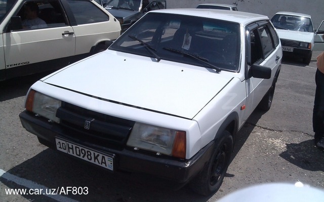 Lada 21099