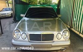 Mercedes-Benz E200