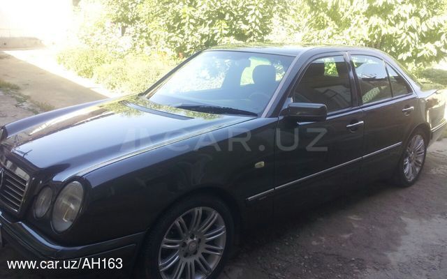 Mercedes-Benz E 230