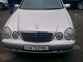 Mercedes-Benz Е210