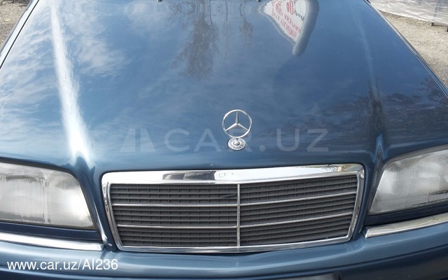 Mercedes-Benz C180