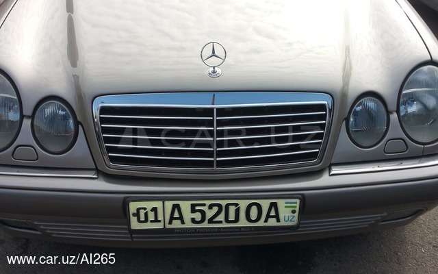Mercedes-Benz E 230